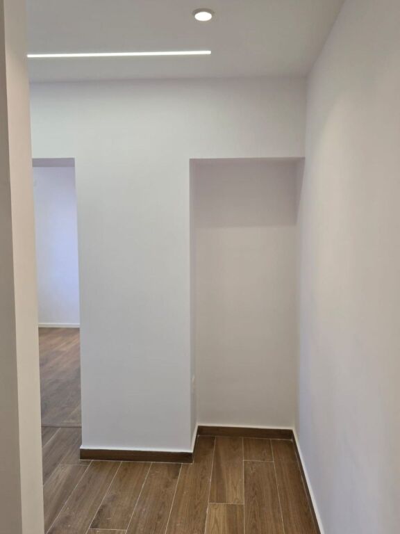 🏡 2 Studios for Sale – “4 Martyrs” Street
