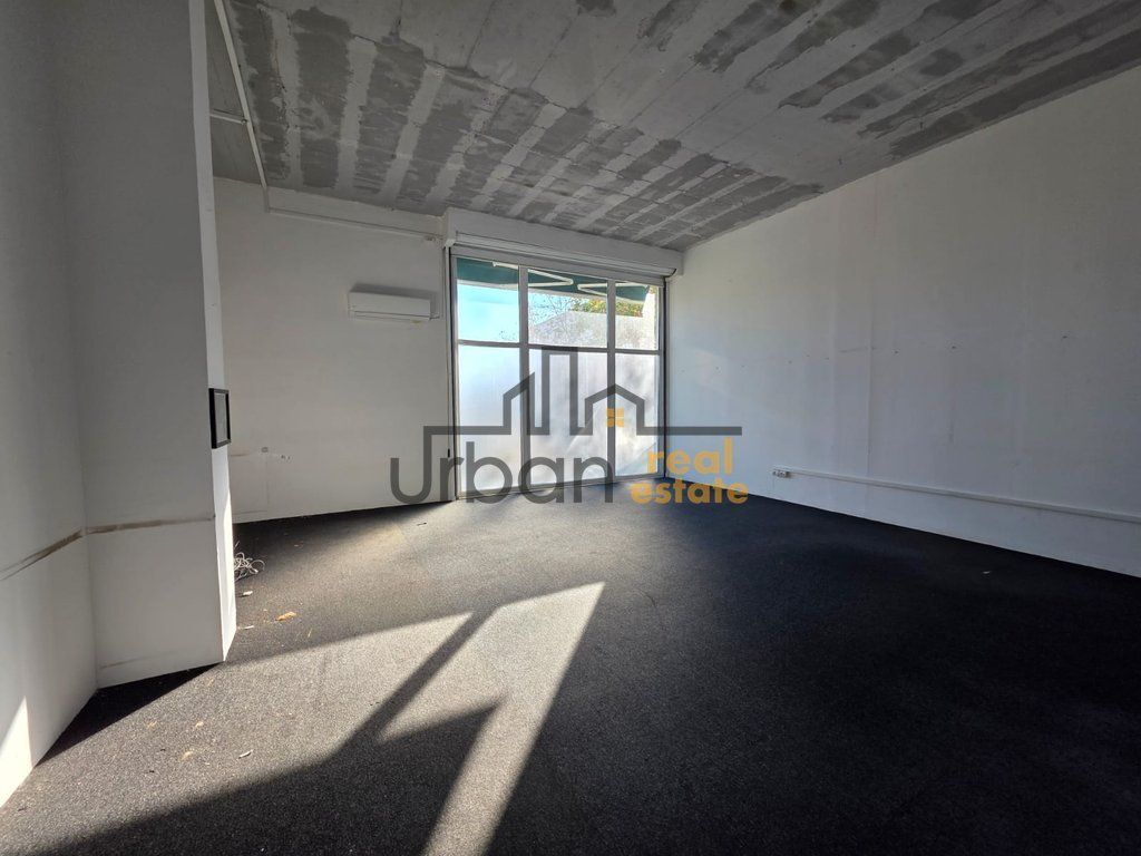 Affitto, Locale Commerciale, Casa Italia, Tirana - 1950€ | 300 m²
