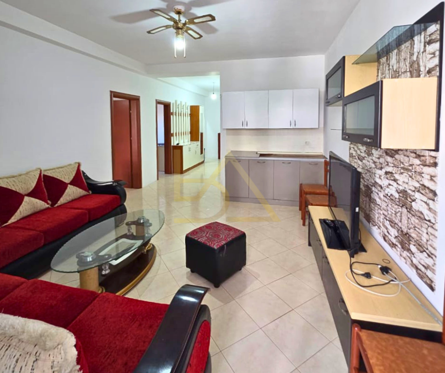 Jepet Apartament me Qira – Durrës, Plazh