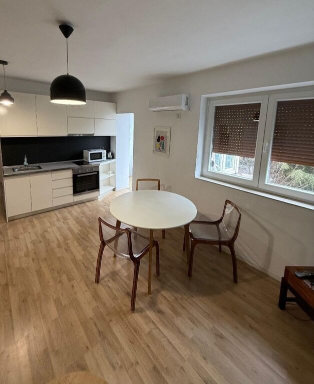 Apartment 1+1 for rent – Rrugica e Salës, Rruga e Elbasanit