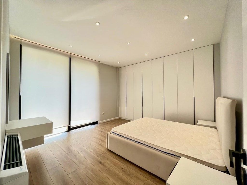 IN AFFITTO, VILLA MODERNA INDIVIDUALE con CORTILE &amp; VISTA, LAGO ASCIUTTO‼️