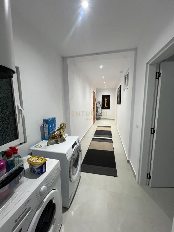 APARTMENT 2+1 FOR SALE OPPOSITE HARRY FULTZ SCHOOL