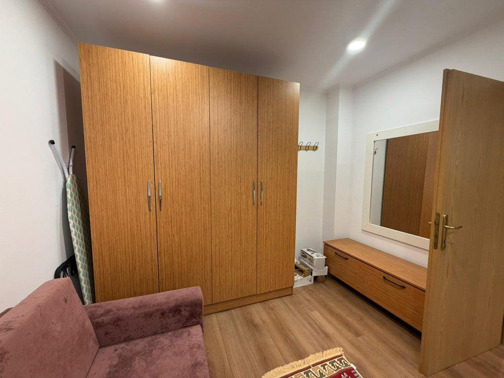 Affitto, Appartamento 1+1, 21Dhjetori, Tirana.