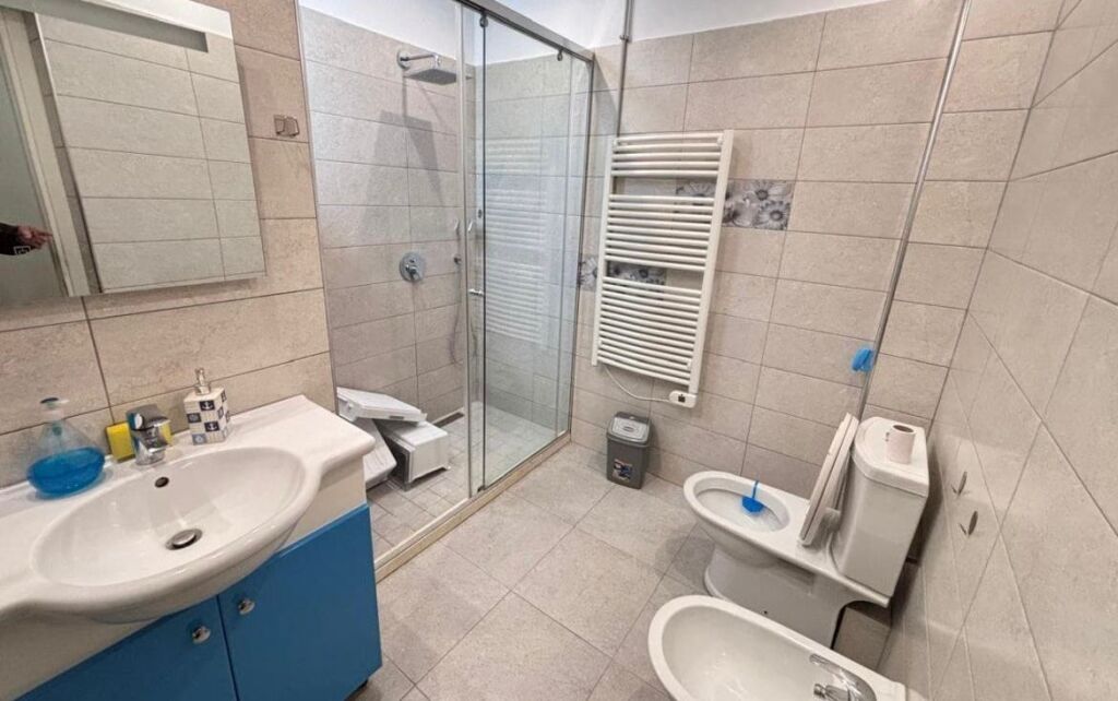 Affitto, Appartamento 3+1, Via Dervish Hekali, Tirana – 850€ | 100 m²