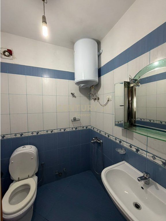 ALI DEMI, JAPIM ME QIRA APARTAMENT 2+1+2 530 € /Muaj