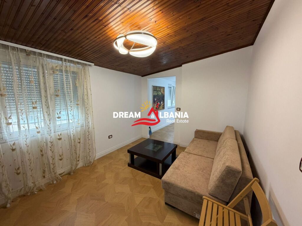 Apartment 2+1+2 for rent at Irfan Tomini near 26 Nentori school (ID 42215543)