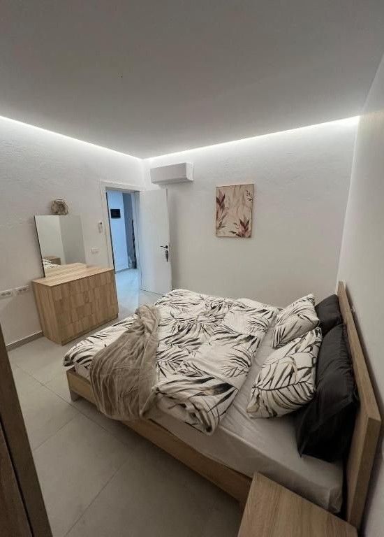 APPARTAMENTO 2+1 IN VENDITA DI FRONTE ALLA SCUOLA HARRZ FULLZ