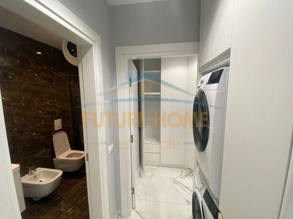 Shitet, Apartament 1+1, Rruga Panorama, Tiranë