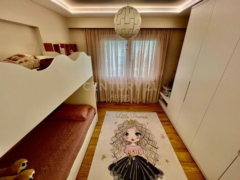 SHESIM, APARTAMENT PREMIUM 2+1+2 me POST PARKIMI te KOMUNA‼️