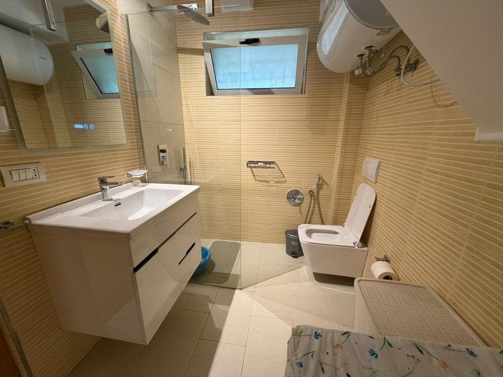 Affitto, Appartamento 1+1, 21Dhjetori, Tirana.