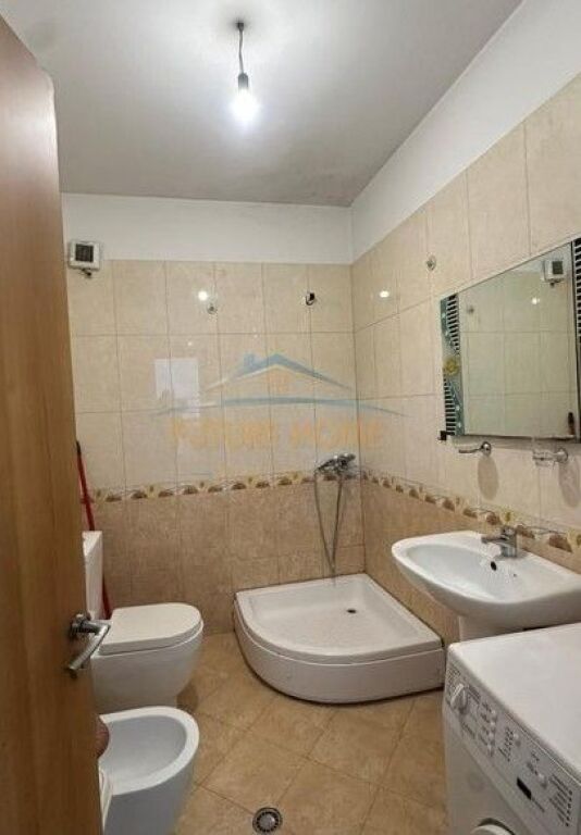 Qera, Apartament 1+1, Xhamllik, Tiranë