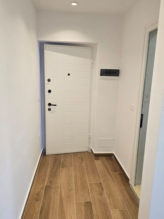 🏡 2 Studios for Sale – “4 Martyrs” Street
