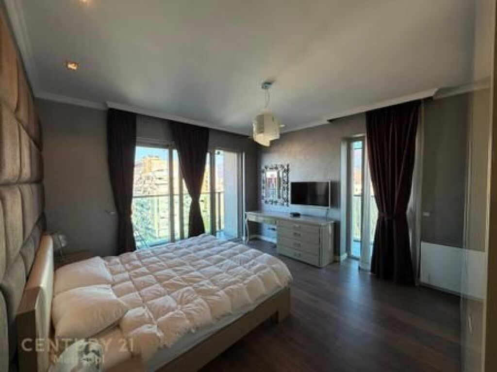 Jepet me Qira Apartament Elitar 2+1+2 tek Ambasador 3!