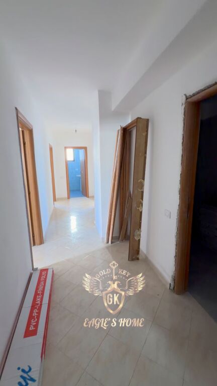 SHITET 2+1+2 me 2 Ballkone 150.000€ 📍Markata Durres