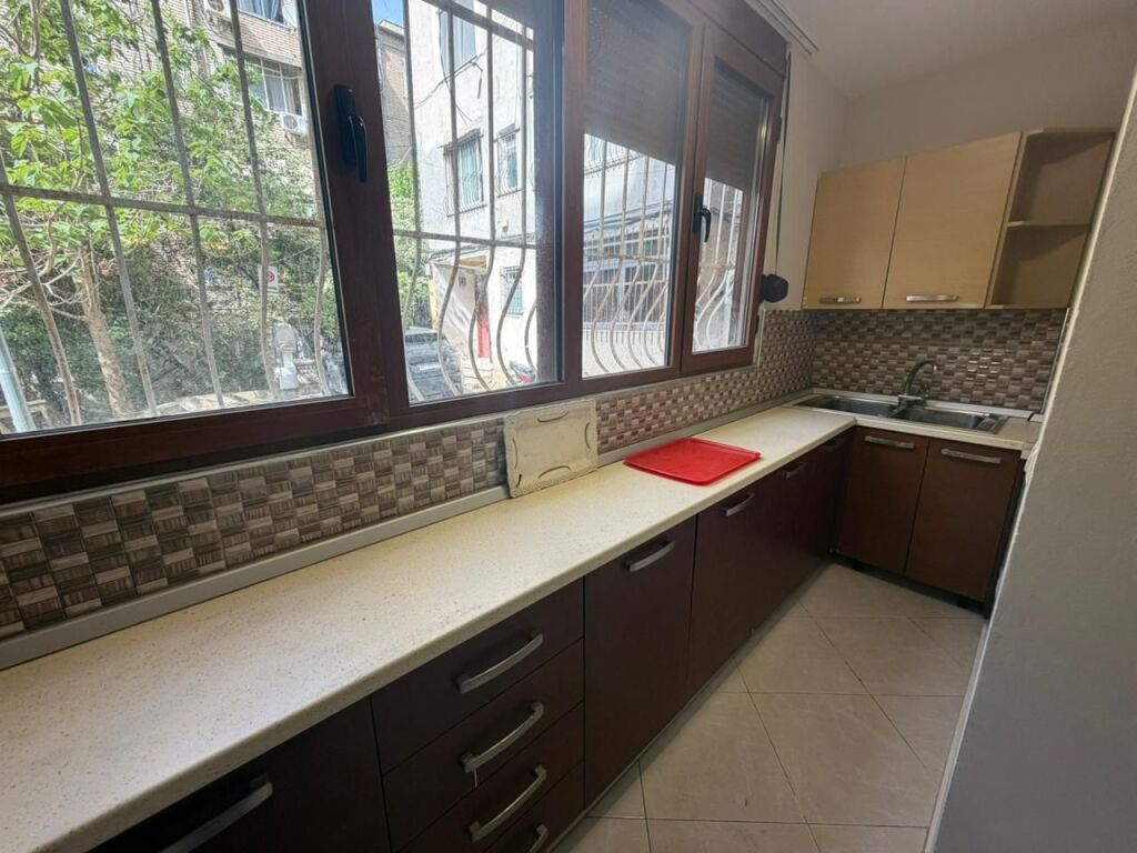 🏡 Furnished 2+1 apartment for rent at 📍 Elbasan Street.💶 550€ negotiable