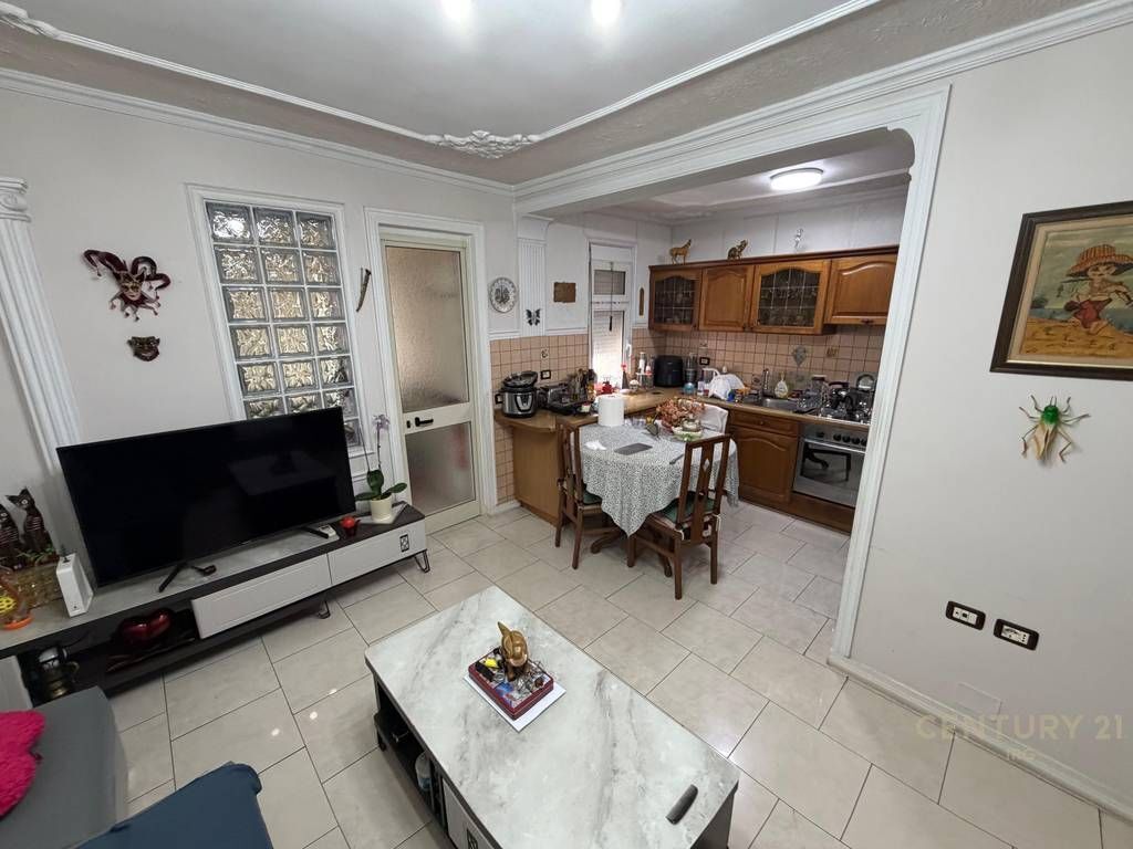 Shitet apartament 2+1 te Shkolla e Baletit! 160,000 €