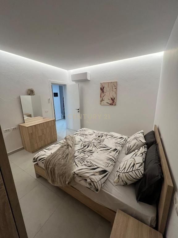 APARTMENT 2+1 FOR SALE OPPOSITE HARRY FULTZ SCHOOL