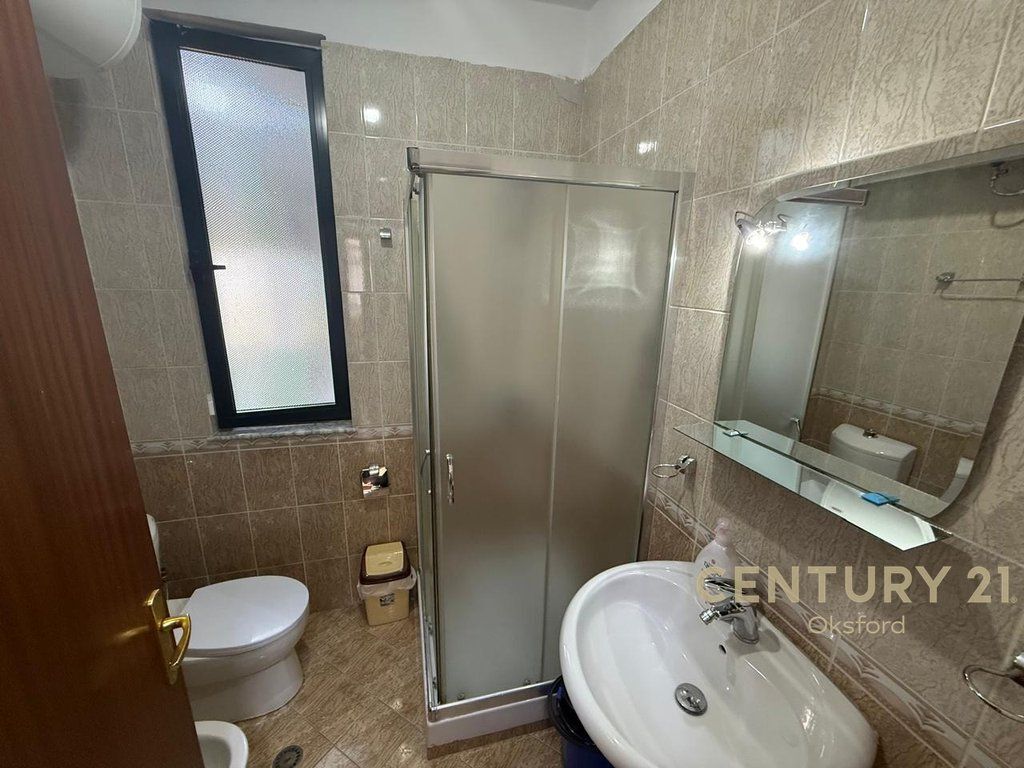 JAPIM ME QIRA APARTAMENT 2+1+2 ,TEK SELVIA!