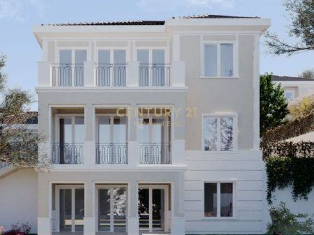 Villa in vendita nella Residenza Collina Verde.