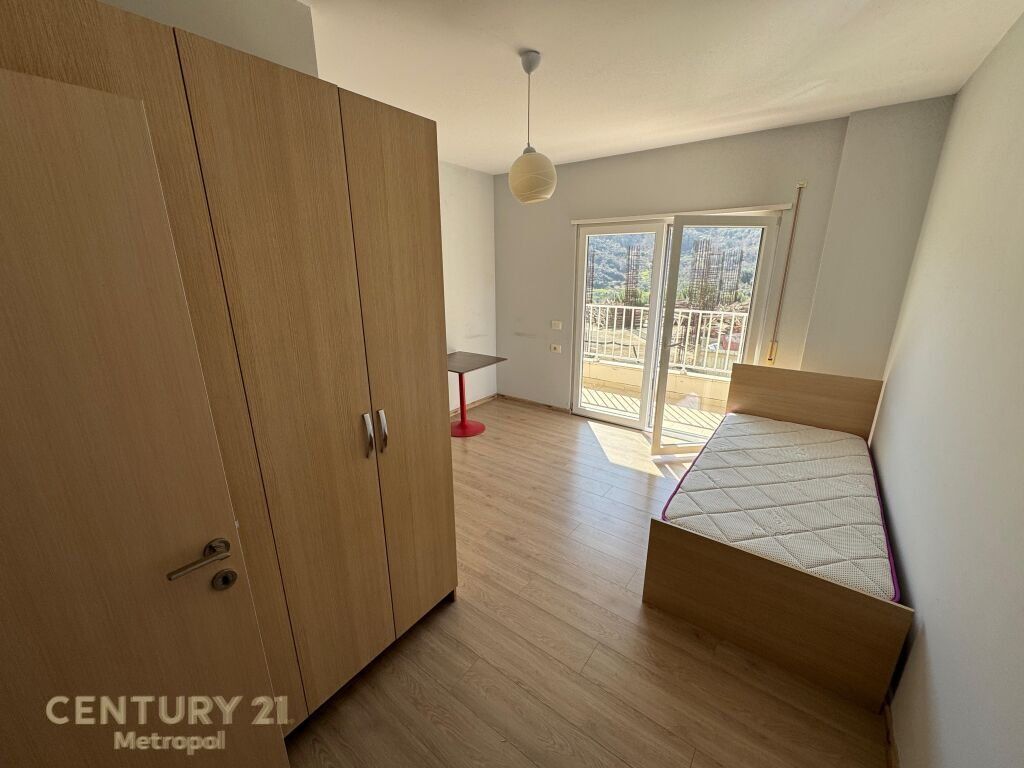 APARTAMENT 2+1+2 PER SHITJE TE KOPSHTI BOTANIK !