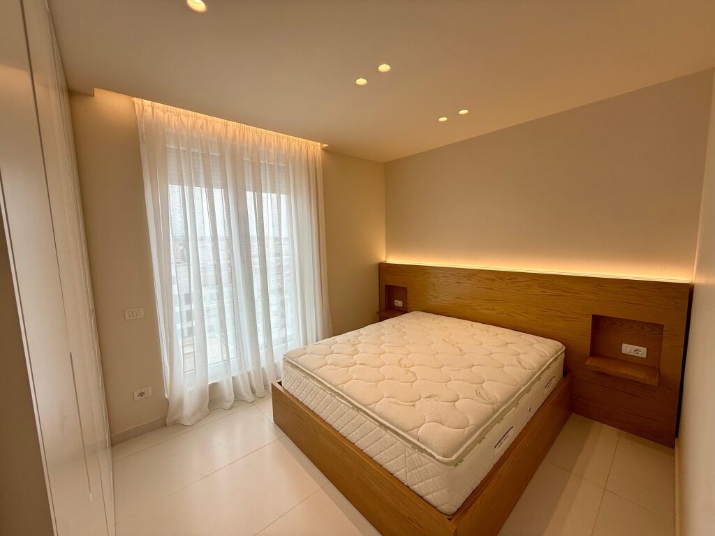 📣 SUPER RENT Apartment 2+1 📍 Near Beder University 🛣️ "Jordan Misja" Street ✨   🏢 New Building  🪜 8th Floor (With Elevator)  🛋️ Furnished With Modern Conditions  ✅ Never Lived In Before   💶 Price 75,000 Leke Per Month  🅿️ Parking Possibility With Extra Payment