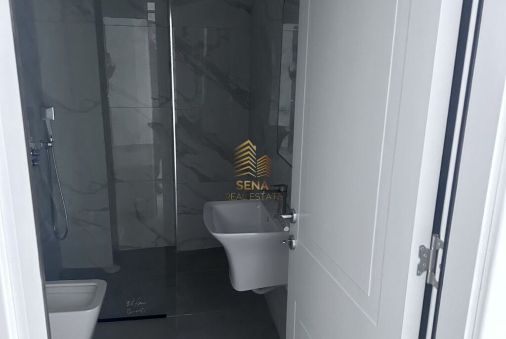 Rent, Business Space/Apartment, 1+1+blk, Empty, 5 Maji, 50,000 Lek/Month