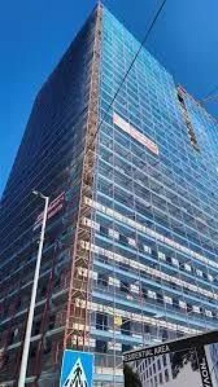 APPARTAMENTO 3+1+2+GARAGE CON PREZZO EXTRA, WHITE TOWER COMUNE DI PARIGI!