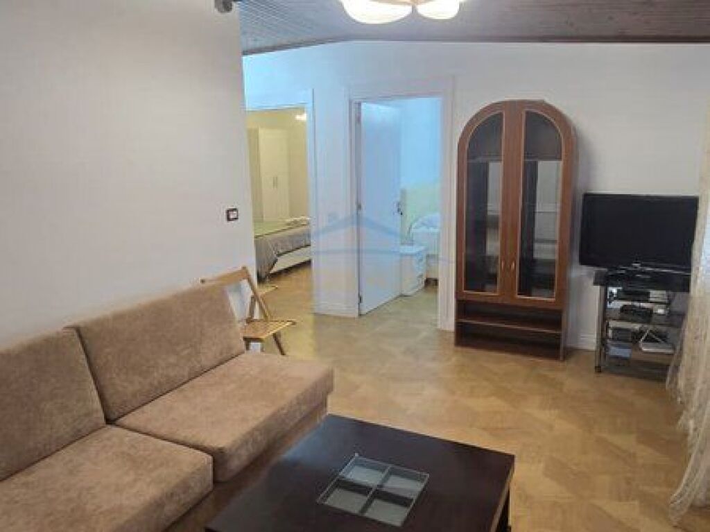 Shitet , Apartament 2+1 , Selite , Tirane