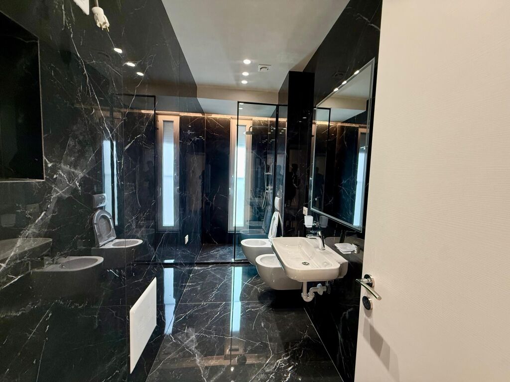 📣 SUPER RENT Apartment 2+1 📍 Near Beder University 🛣️ "Jordan Misja" Street ✨   🏢 New Building  🪜 8th Floor (With Elevator)  🛋️ Furnished With Modern Conditions  ✅ Never Lived In Before   💶 Price 75,000 Leke Per Month  🅿️ Parking Possibility With Extra Payment