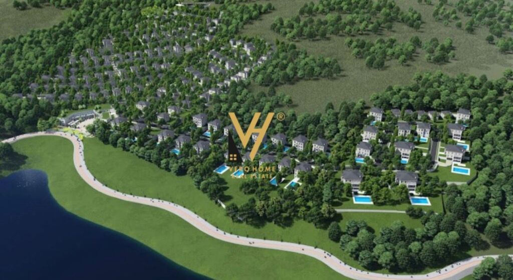 3-STOREY VILLA FOR SALE IN ROLLING HILLS 1,300,000 EURO