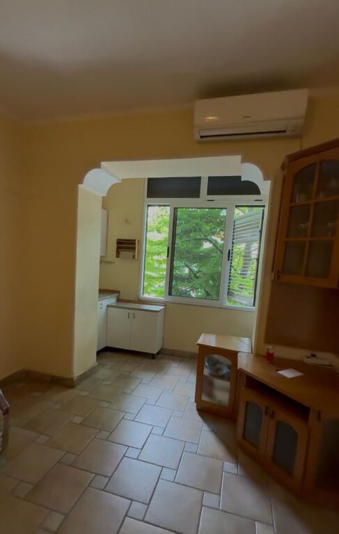 🏠Shitet Apartament 1+1+bllk 📍Rruga Bardhyl 💥Super Location, pallat buze rruge💶150.000€