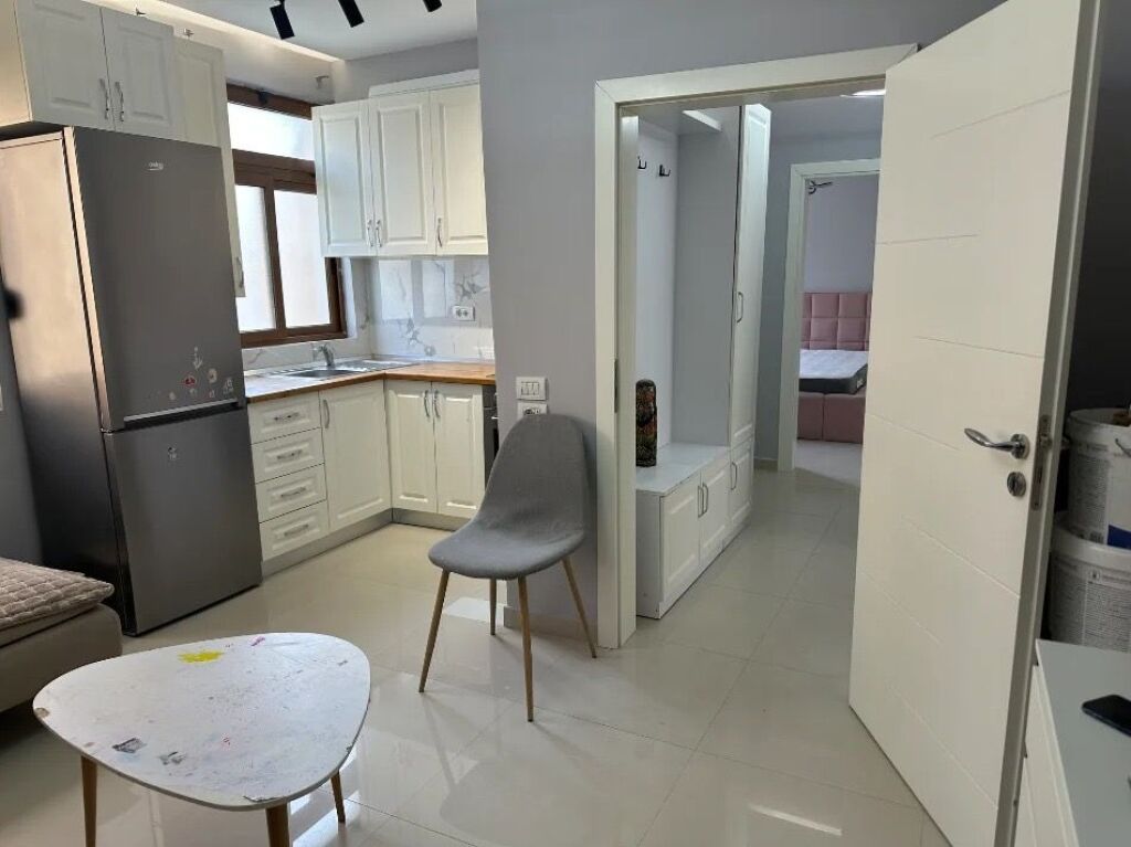 Appartamento 1+1 in affitto in Via Kavaja!