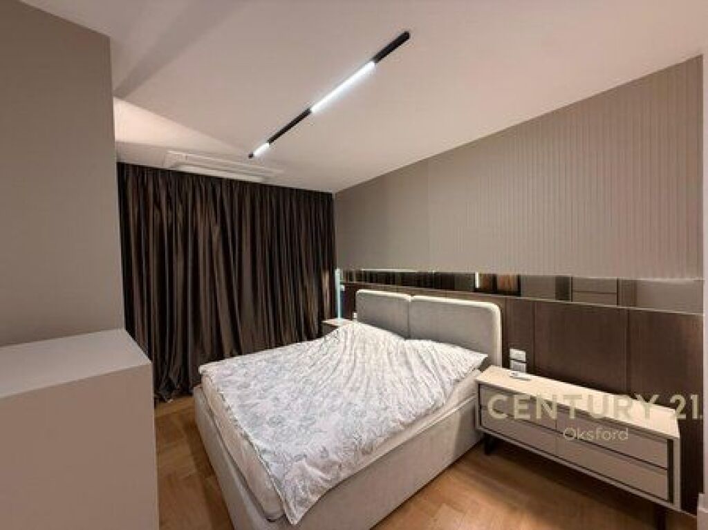 AFFITTIAMO APPARTAMENTO DI LUSSO + POSTO AUTO PRESSO LA RESIDENZA LAKE VIEW!