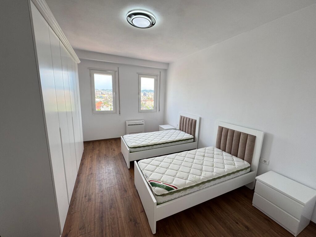 🏢 Apartment 2+1+2 for Rent 📍Paskuqan, white palace 🏠 Typology: 2+1+2 🛗 Floor: 6 with elevator 💶 Price: 500 Euro / month