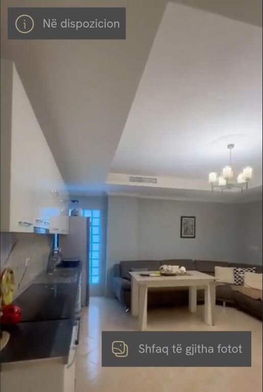 Shitet 2+1+2 dhe garazhd, Kamez. 150,000 €