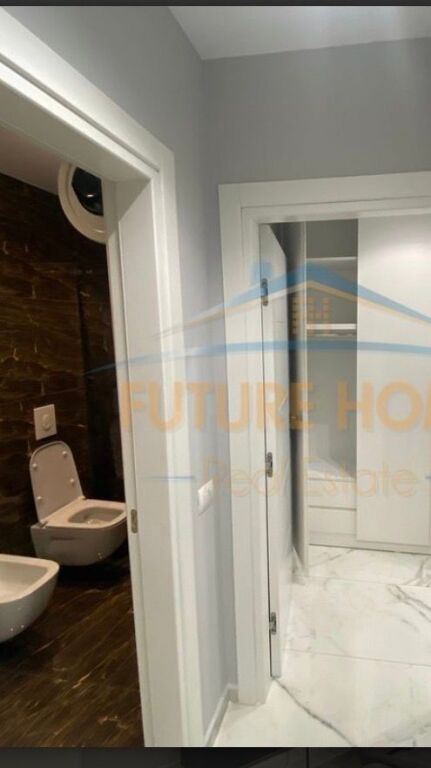 Shitet, Apartament 1+1, Rruga Panorama, Tiranë