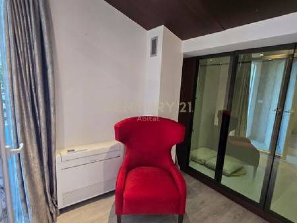 Villa di Lusso in Vendita a Long Hill Residence – Investimento PREMIUM &amp; PRONTA per Abitare