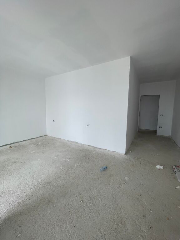 Shitet apartament 2+1+2 ne Santorini Residence 1
