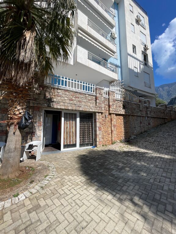 Shitet apartament 1+1 ne Dhermi tek Harmonia