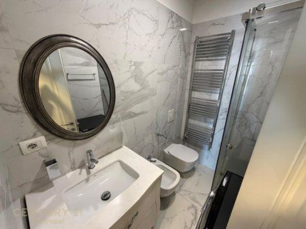 Jepet me Qira Apartament Elitar 2+1+2 tek Ambasador 3!