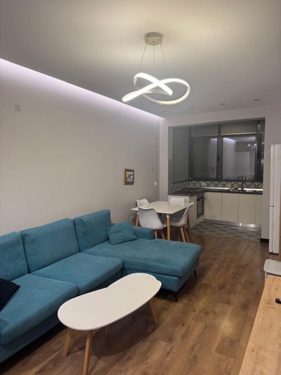 Qera apartament 1+1 ,21 dhjetori kompleksi Alba