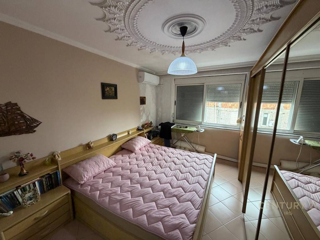 Shitet apartament 2+1 te Shkolla e Baletit! 160,000 €
