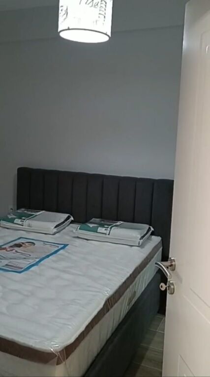 APARTMENT 1+1. 40000 LEKE. 5 MAJI STREET