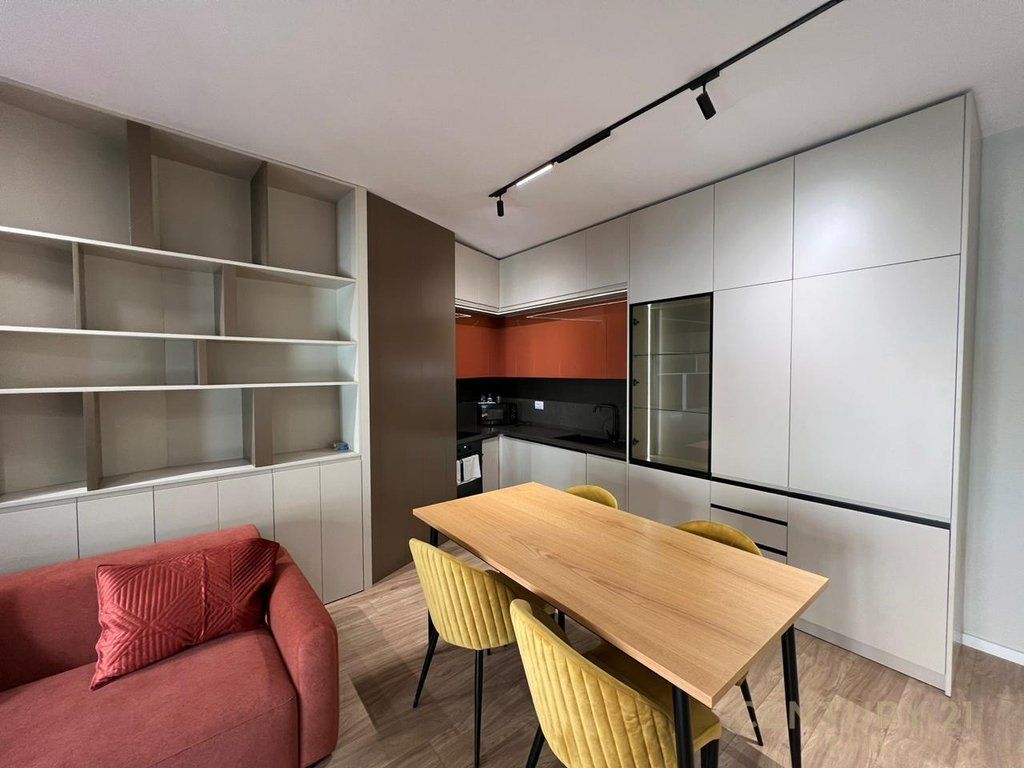 Apartament 1+1 tek Salillari, Kopshti Botanik Zoologjik, Tiranë