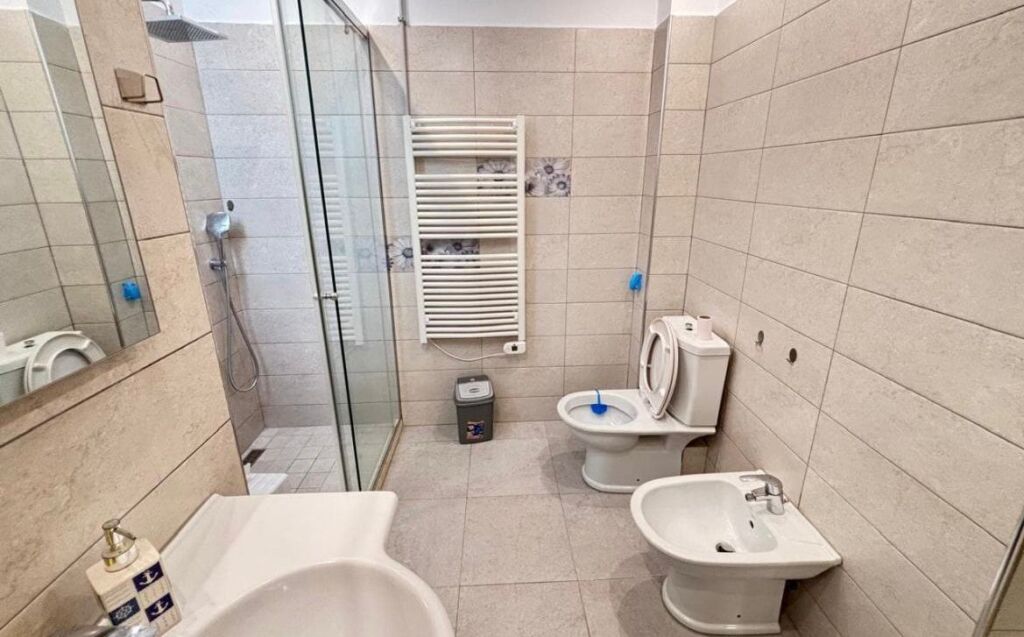 Affitto, Appartamento 3+1, Via Dervish Hekali, Tirana – 850€ | 100 m²