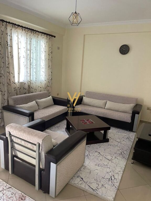 ENTRANCE 2+1 FOR RENT IN ASTIR 45,000 LEKE