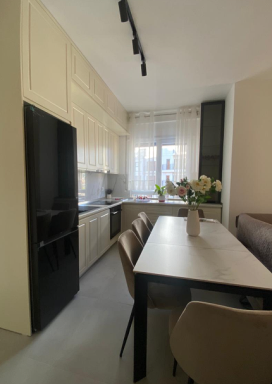 Appartamento 2+1+2 in affitto – Pazari i Ri