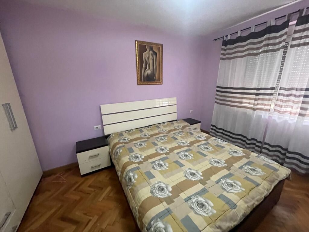L'incrocio del 21 dicembre, si affitta appartamento 1+1.