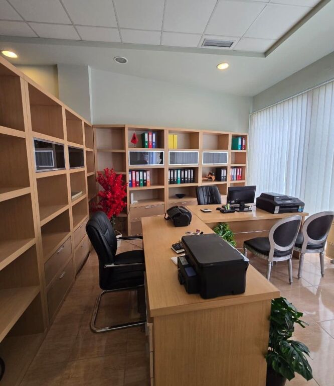 📌Jepet me qira Ambient Komercial – Ambasador 2