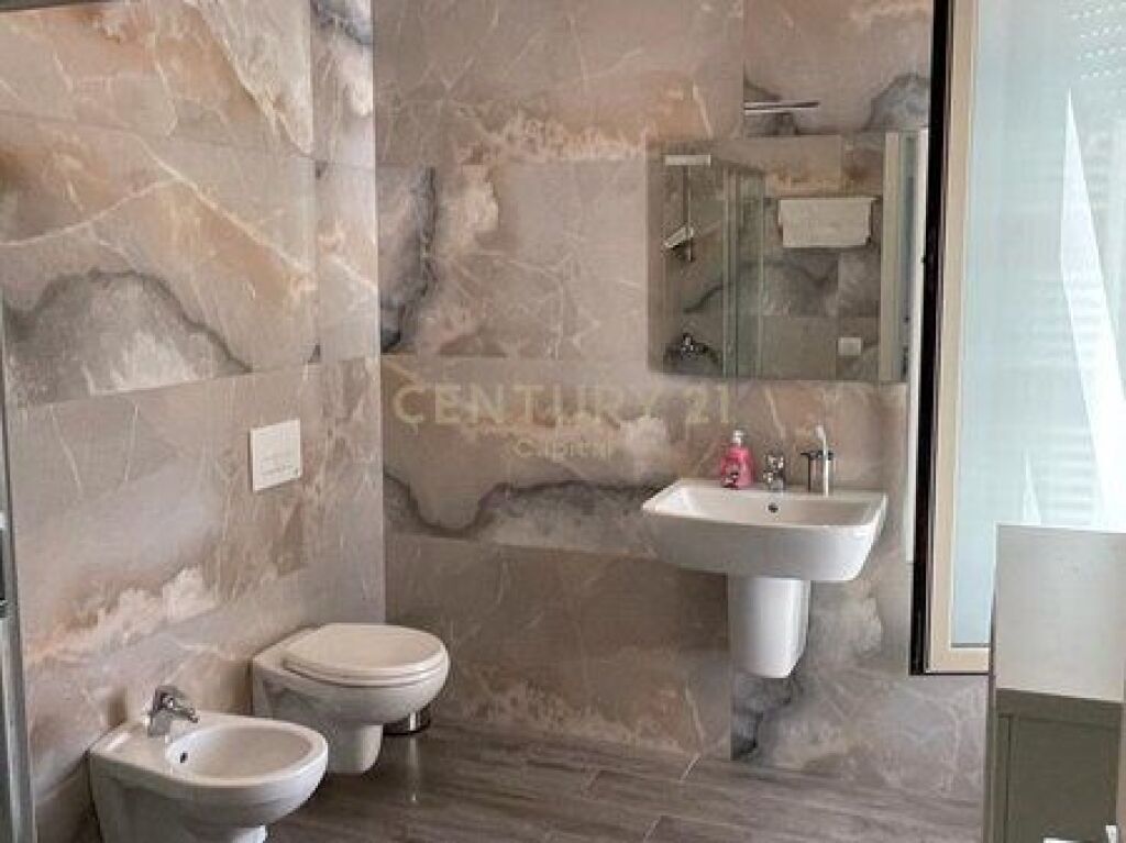   Super Vilë Për Shitje në Perla Resort Gjiri i Lalzit
